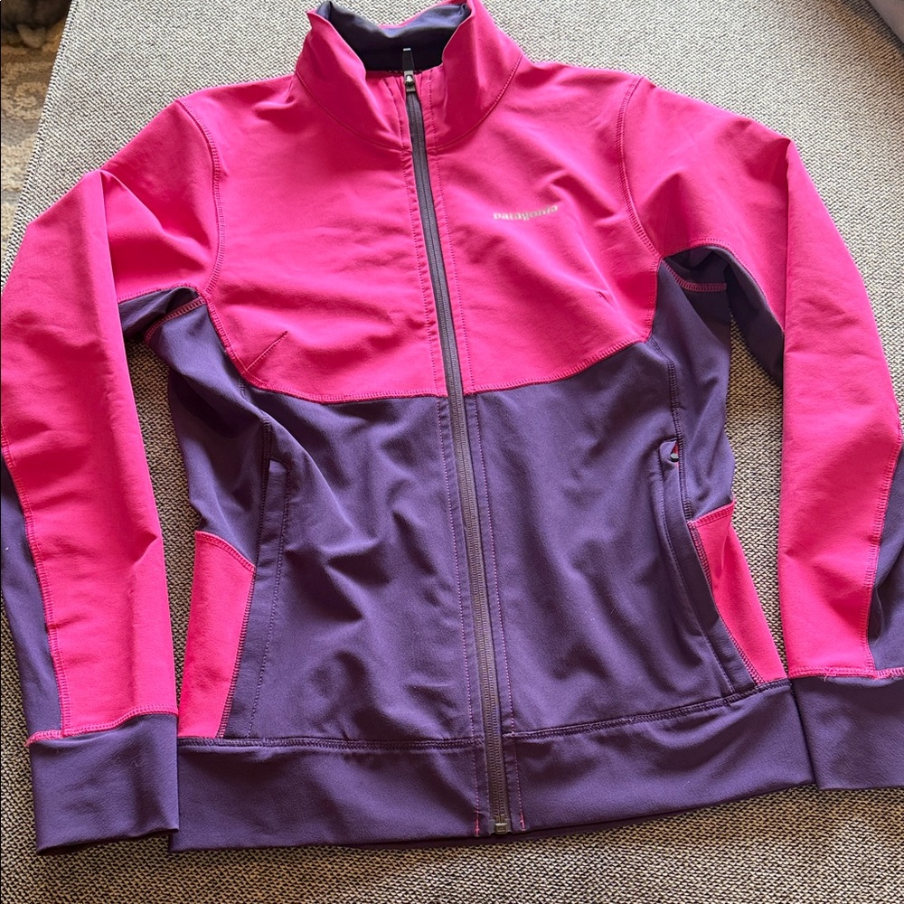Patagonia Intraverse Hybrid sz XS Pink and Purple colorblock Lightweight Jacket - Picture 1 of 7